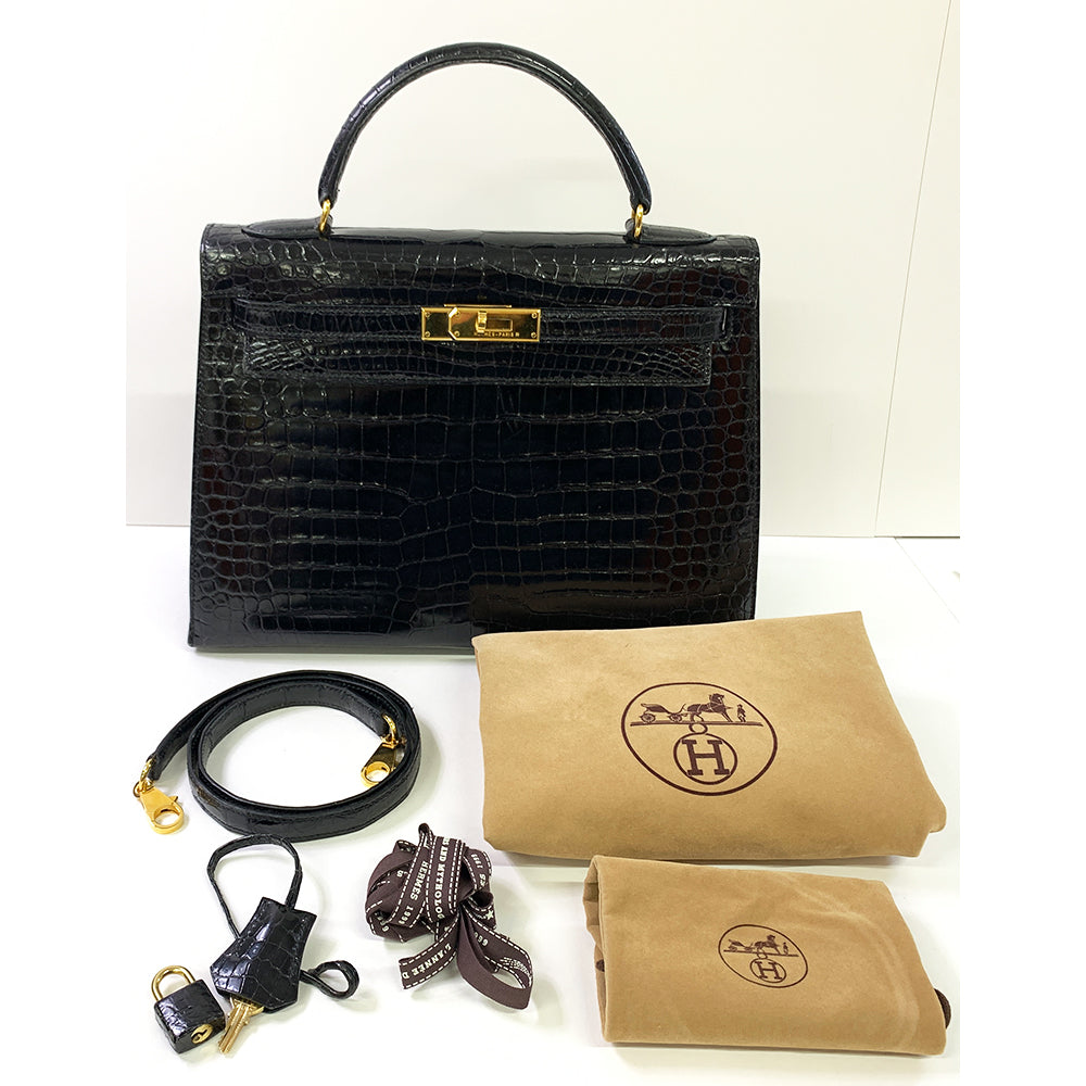 Hermès HERMES Kelly 32cm, Black, Porosas Leather, Gold Hardware - view 6