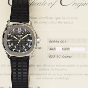 Patek Philippe 5064A-001 Aquanaut Midsize 34mm Stainless Steel Quartz