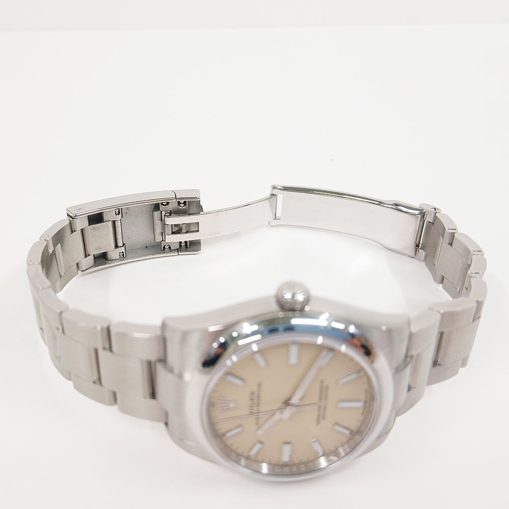 Rolex 124200 - view 5