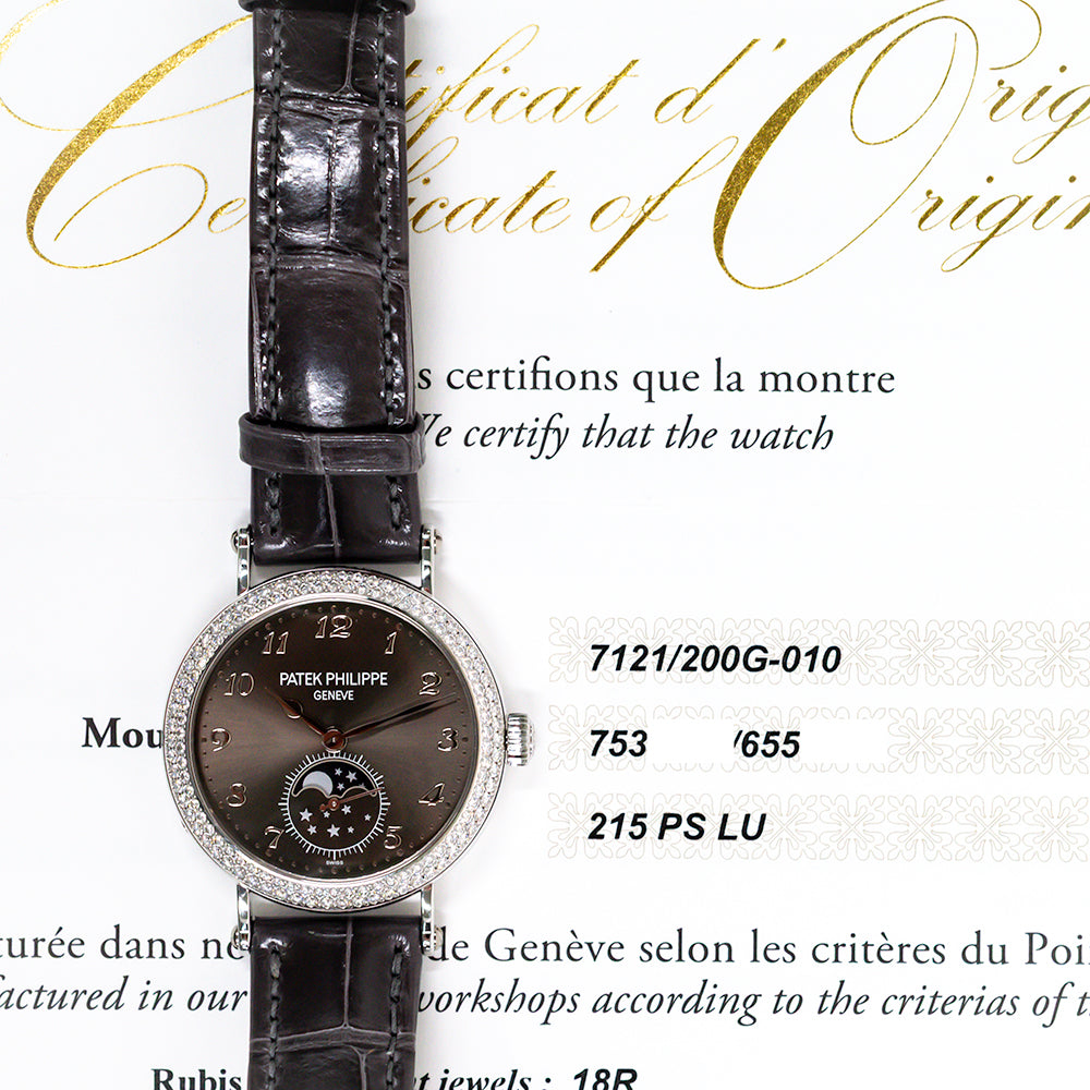 Patek Philippe 7121/200G-010 Complications 33mm Moon Phases Diamond Bezel  White Gold