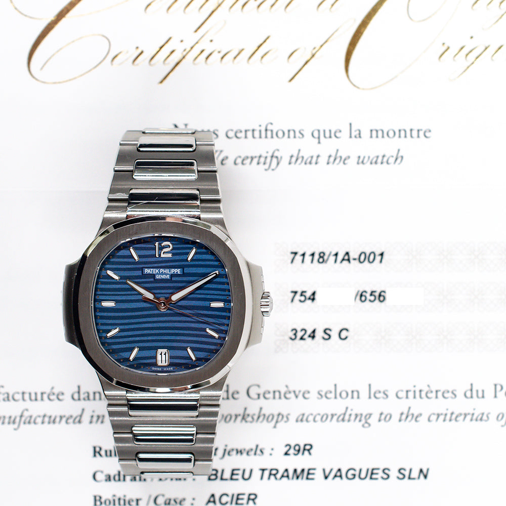 Patek Philippe 7118/1A-001 Nautilus 35.2mm Stainless Steel Self-Winding