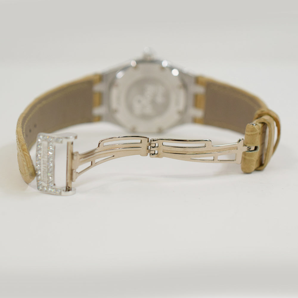 Audemars Piguet Royal Oak Lady Quartz 33mm White Gold Diamond-set Bezel Ref. 67605BC.ZZ.D070SU.01 - image 9