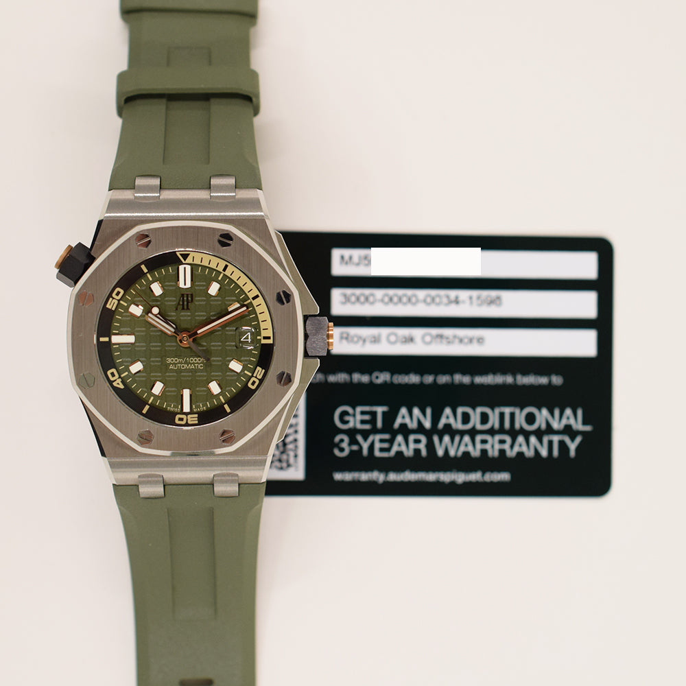 Audemars Piguet 15720ST.OO.A052CA.01