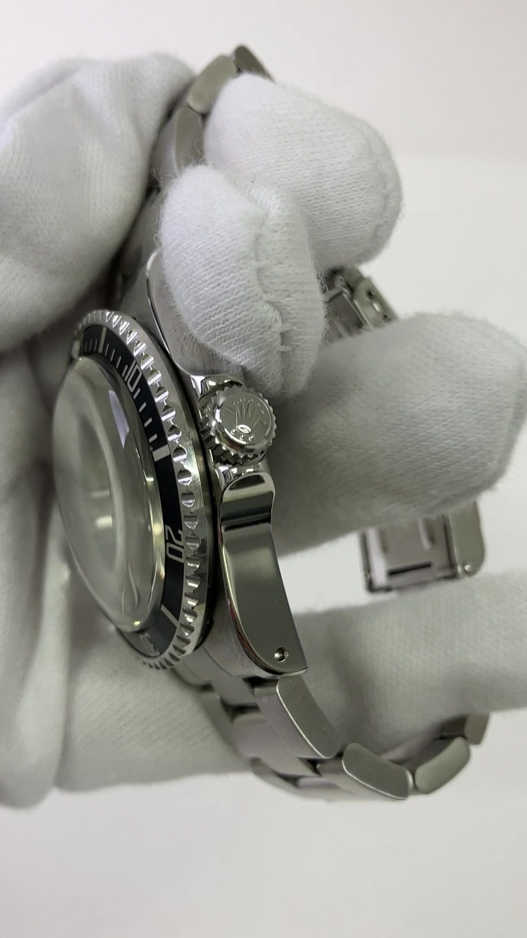 Rolex Sea-Dweller Ref. 1665 stock 25989 Crown from vendor video