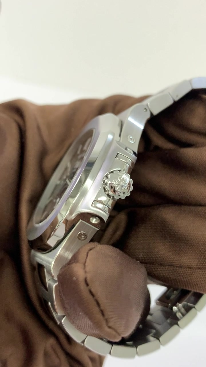 Patek Philippe Tiffany Nautilus stock 27513 — Crown side from vendor video