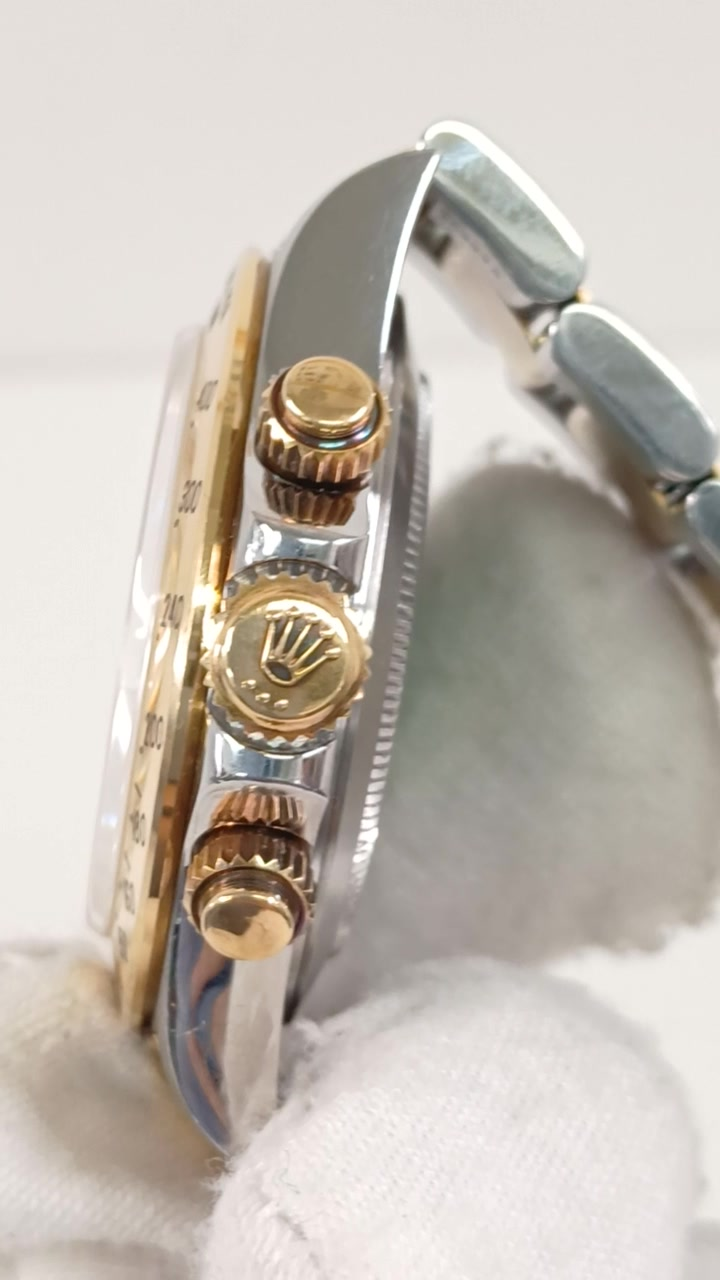 Rolex 16523 stock 31105 Crown side from vendor video