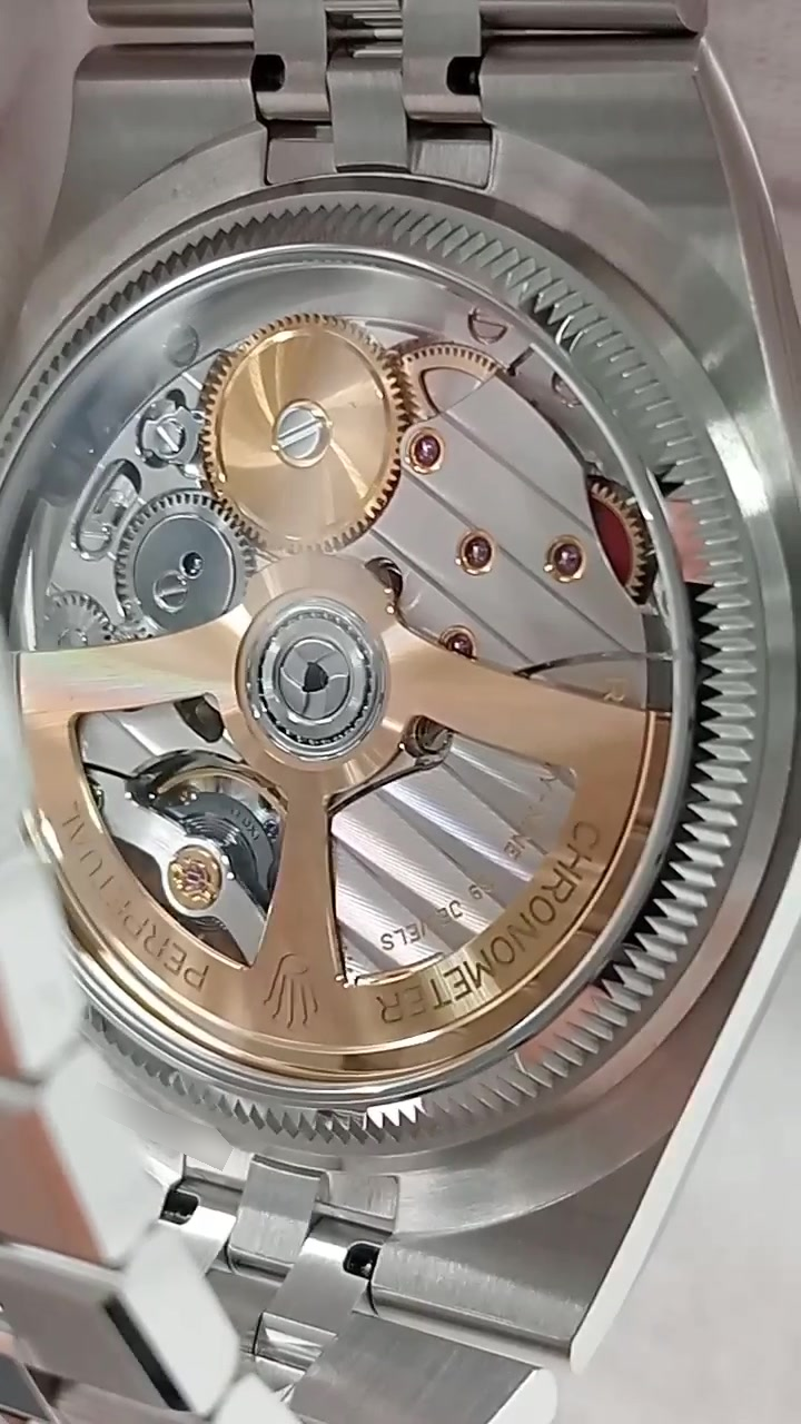 Rolex Land-Dweller Ref 127234 stock 32105 Caseback from vendor video