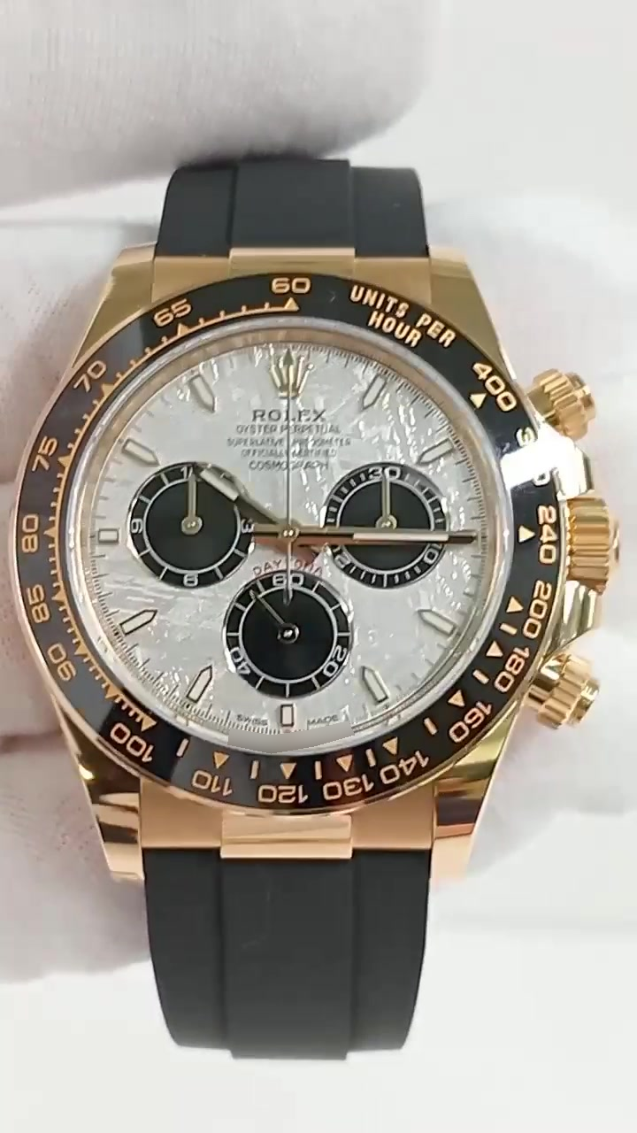 Rolex Daytona stock 32708 Front from vendor video