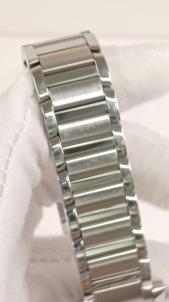 Cartier Tank Francaise stock 33083 Bracelet from vendor video