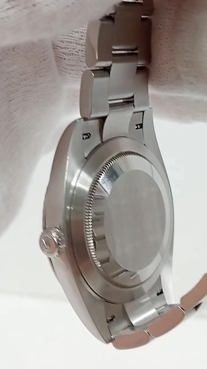 Rolex Datejust stock 33127 Caseback from vendor video