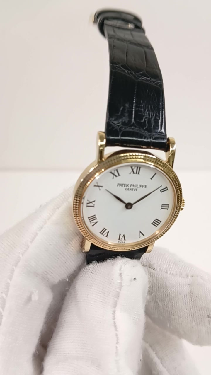 Patek Philippe Calatrava stock 35357 — Front from vendor video