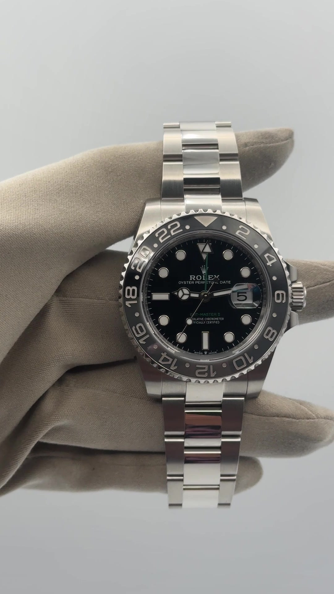 Rolex stock 38010 Front from vendor video