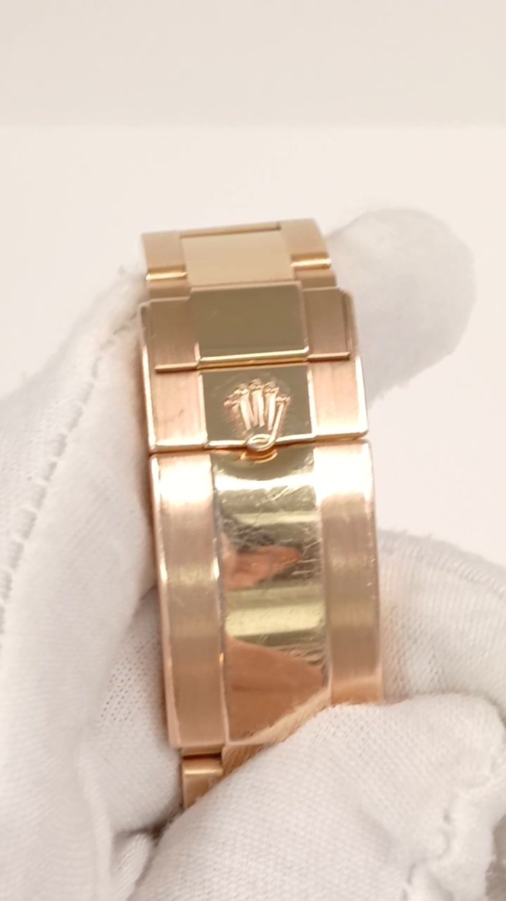 Rolex 116505 stock 38414 Clasp from vendor video