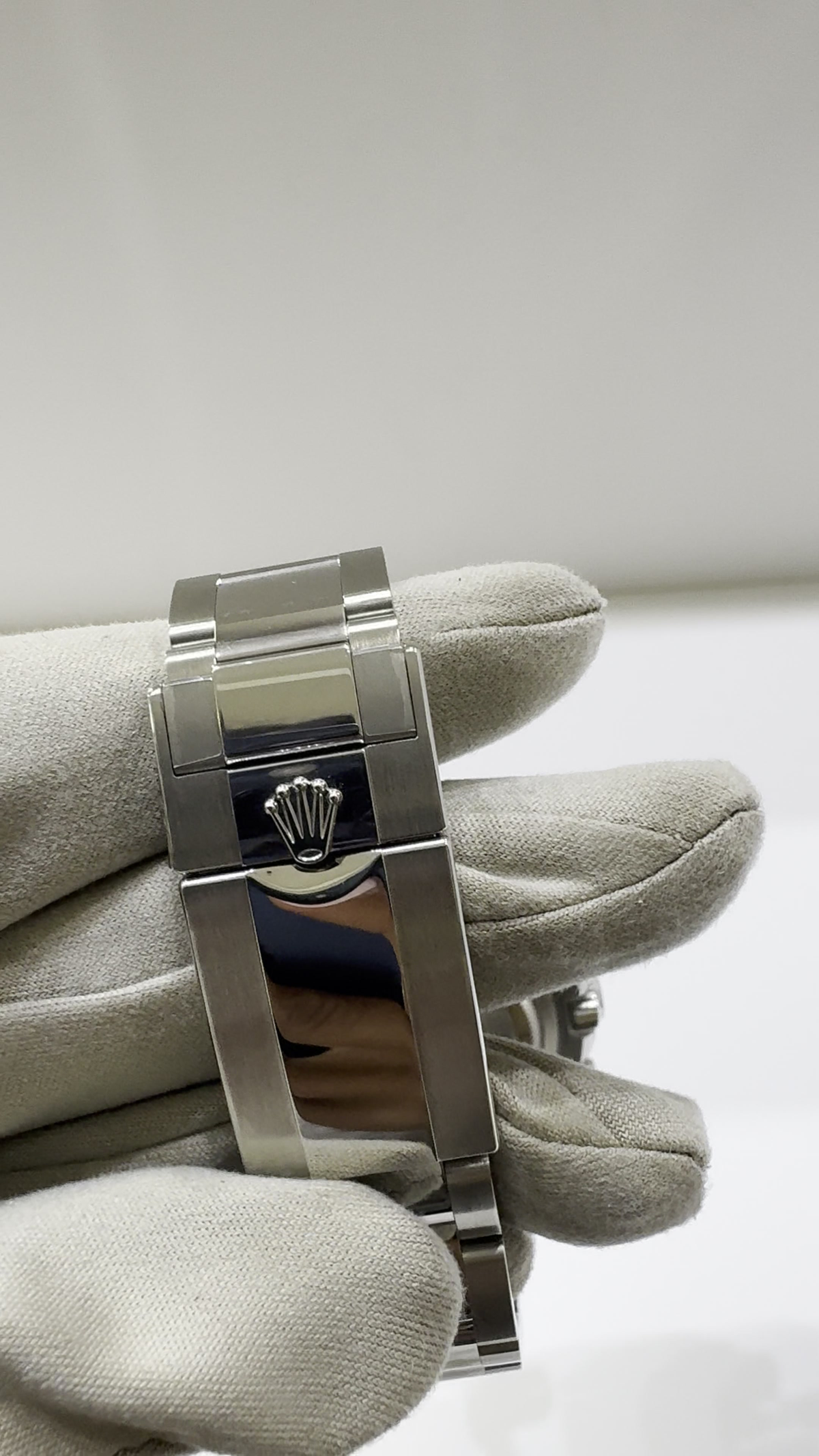 Rolex stock 39634 Clasp and bracelet from vendor video
