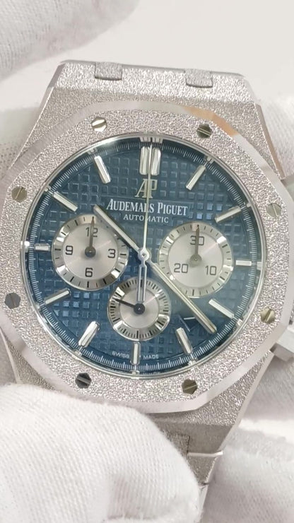 Audemars Piguet 40677 — Front view from vendor video