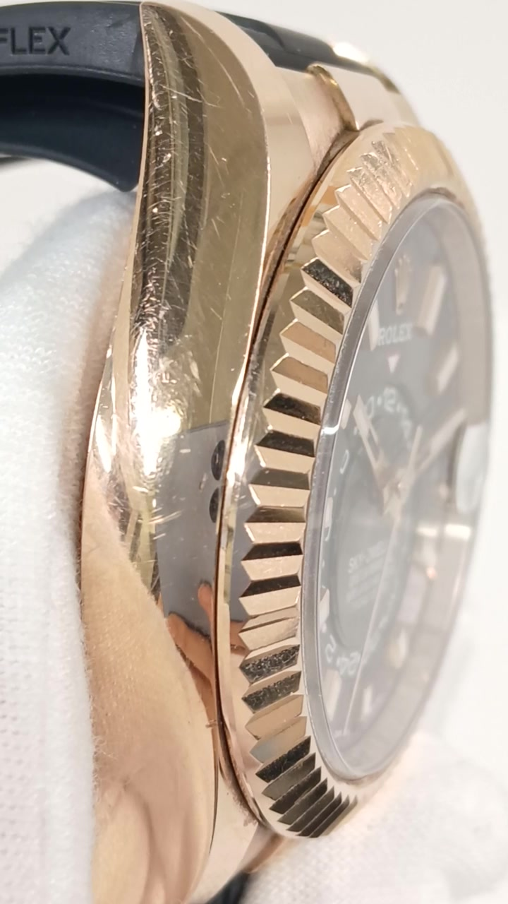 Rolex 326235 stock 43183 Side from vendor video