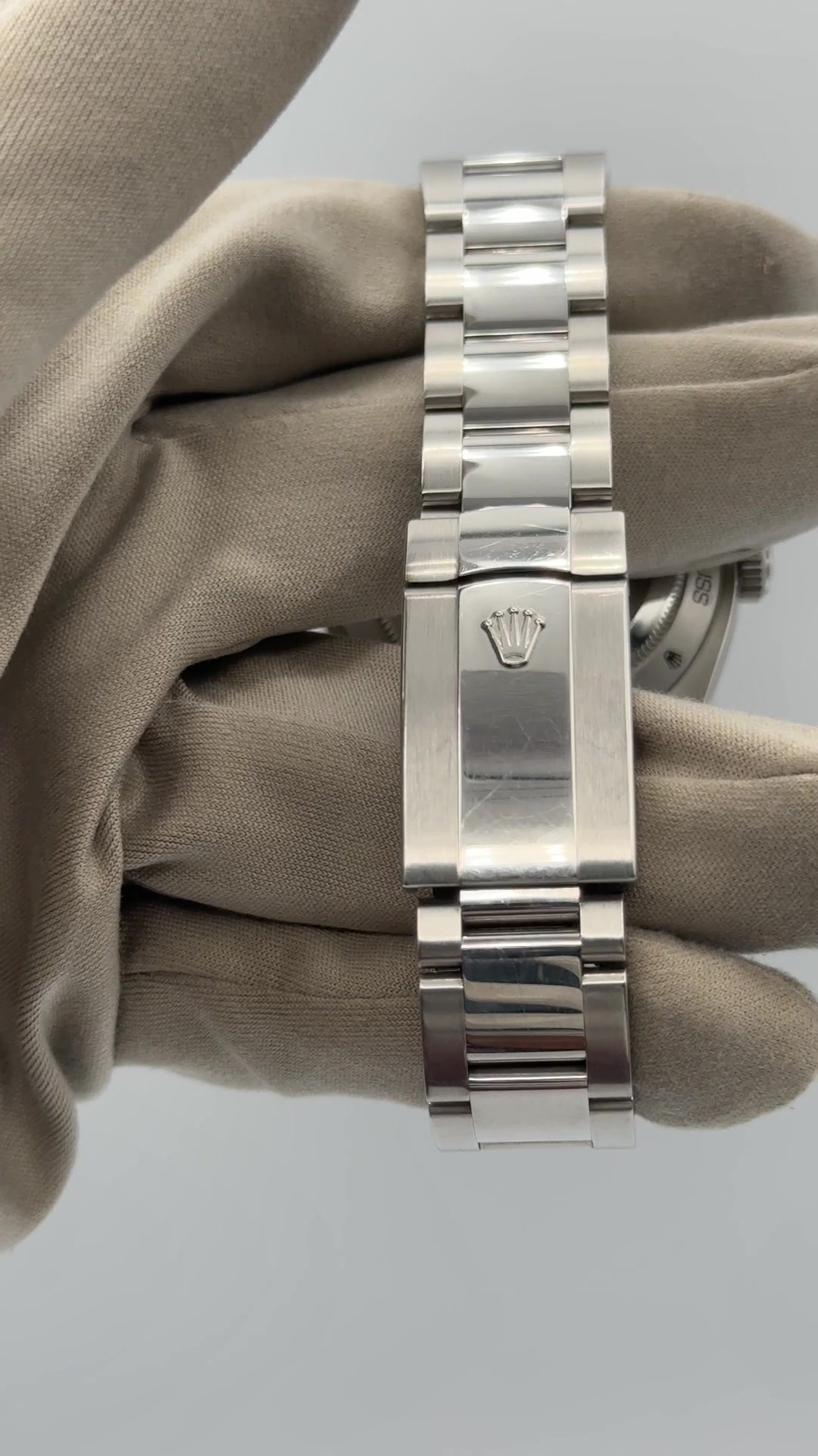 Rolex stock 44173 Clasp and bracelet from vendor video
