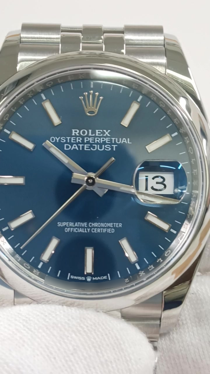 Rolex Datejust stock 44446 Front from vendor video