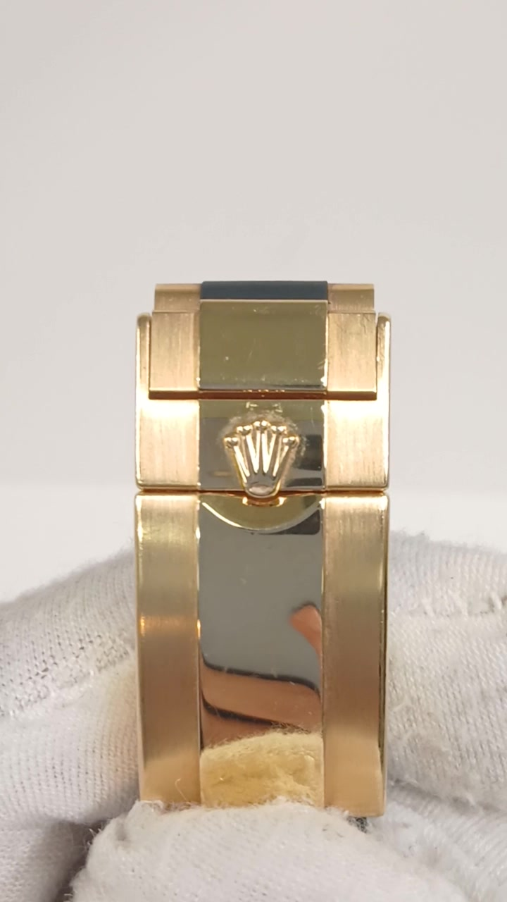 Rolex 116518LN stock 44642 Clasp from vendor video