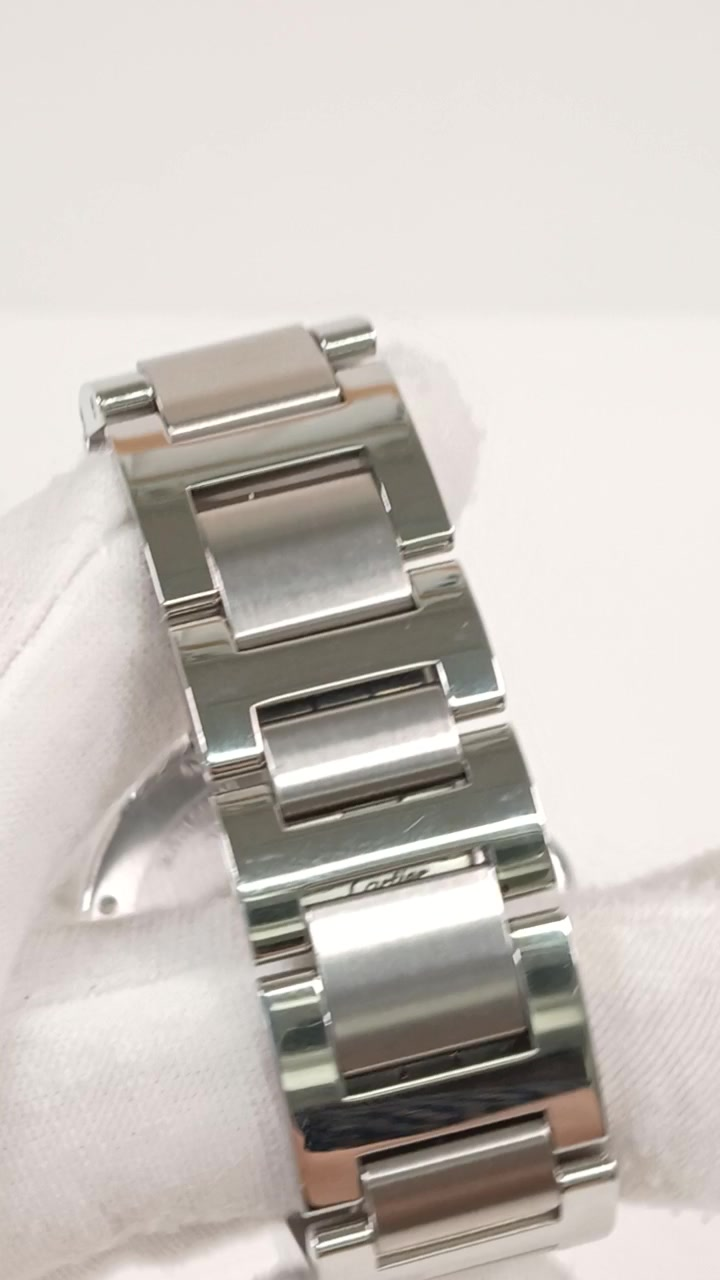 Cartier stock 45441 Clasp and bracelet from vendor video