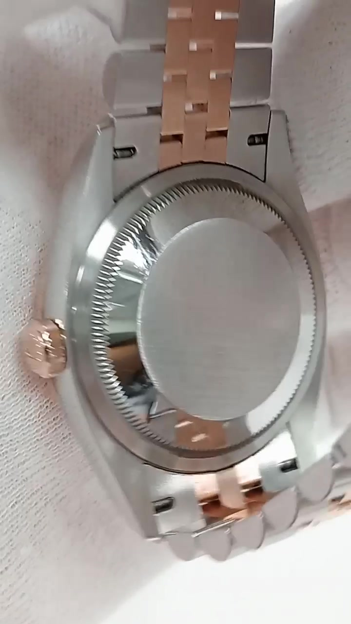 Rolex Datejust stock 46017 Caseback from vendor video