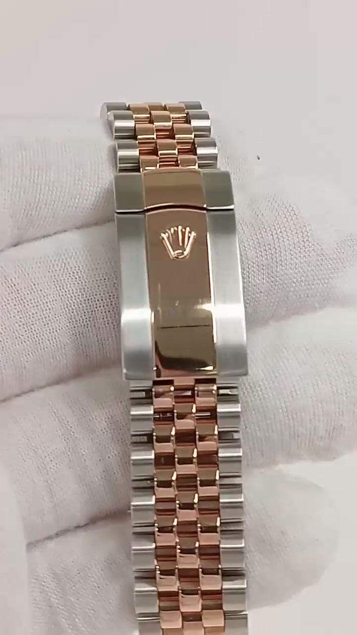 Rolex Datejust stock 46236 Clasp and bracelet from vendor video