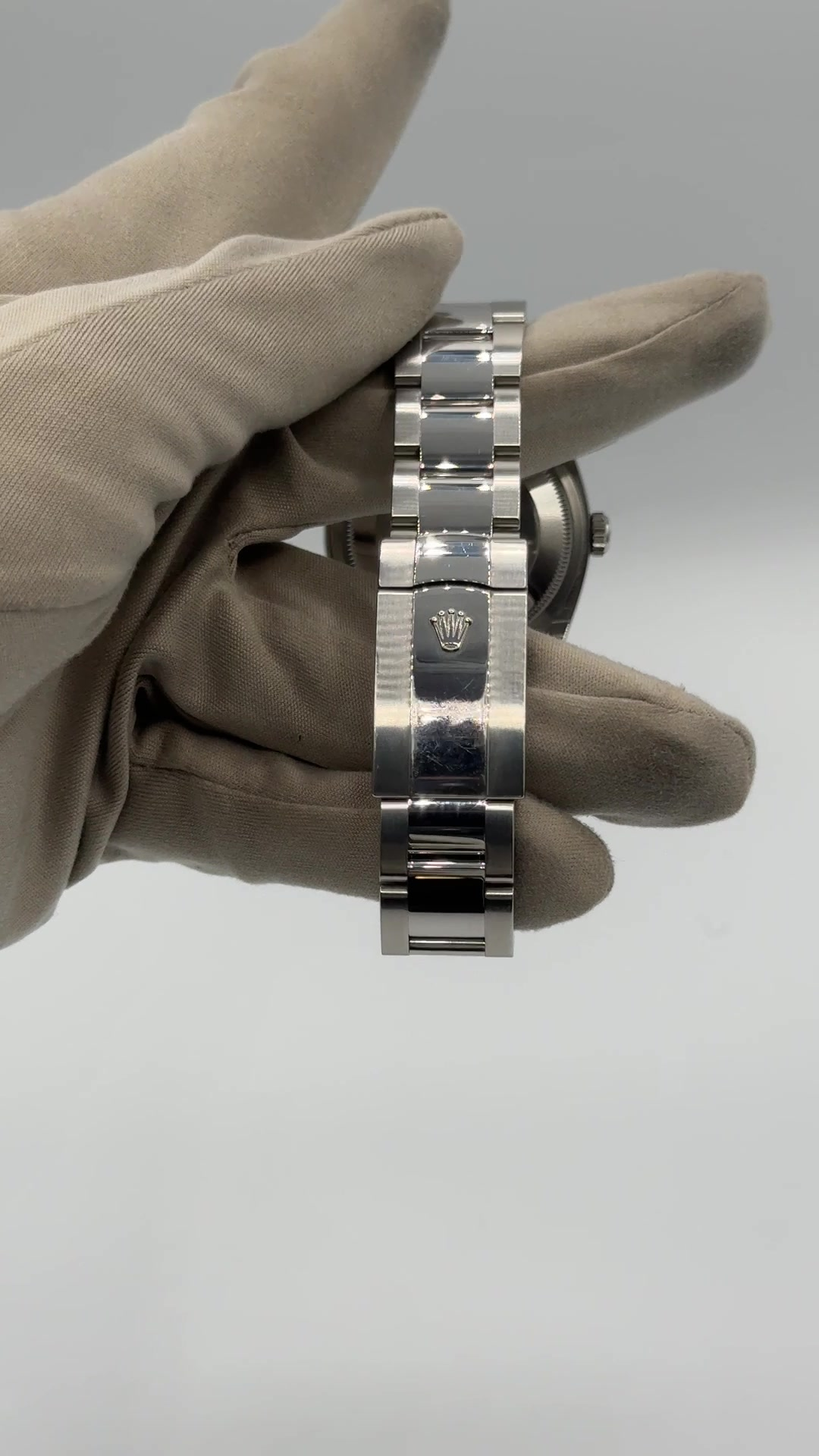Rolex stock 49688 Clasp and bracelet from vendor video