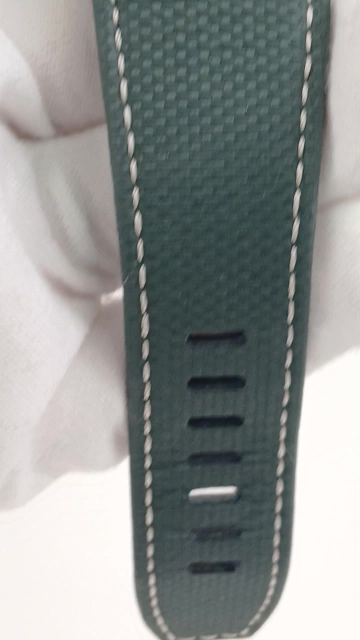 Audemars Piguet 26420CE.OO.A063VE.01 — Strap view from vendor video