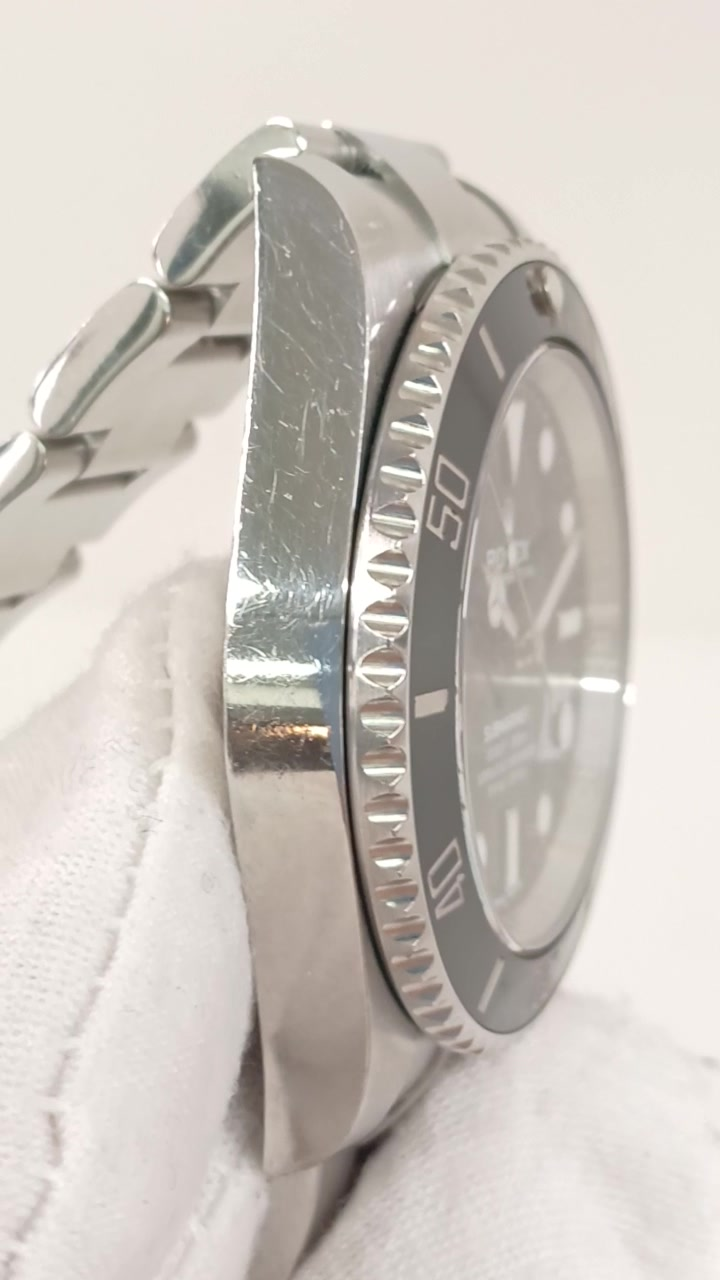 Rolex 50847 — Side profile — video frame