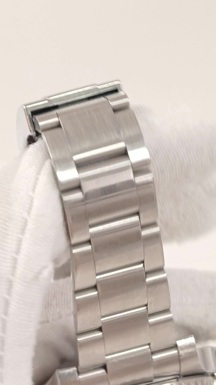 Rolex 50847 — Bracelet — video frame