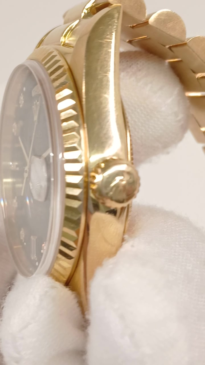 Rolex 18238A stock 51103 Crown side from vendor video