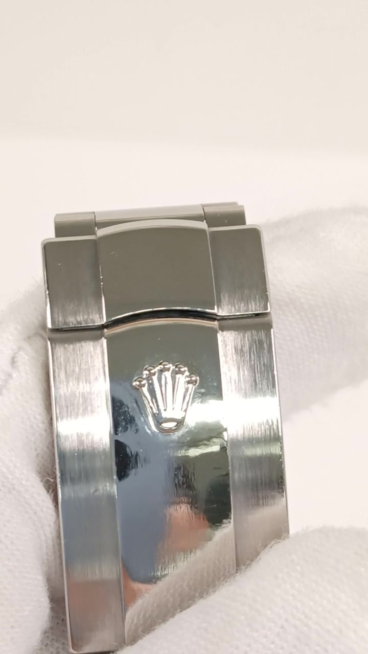 Rolex 126300 stock 51896 Clasp from vendor video