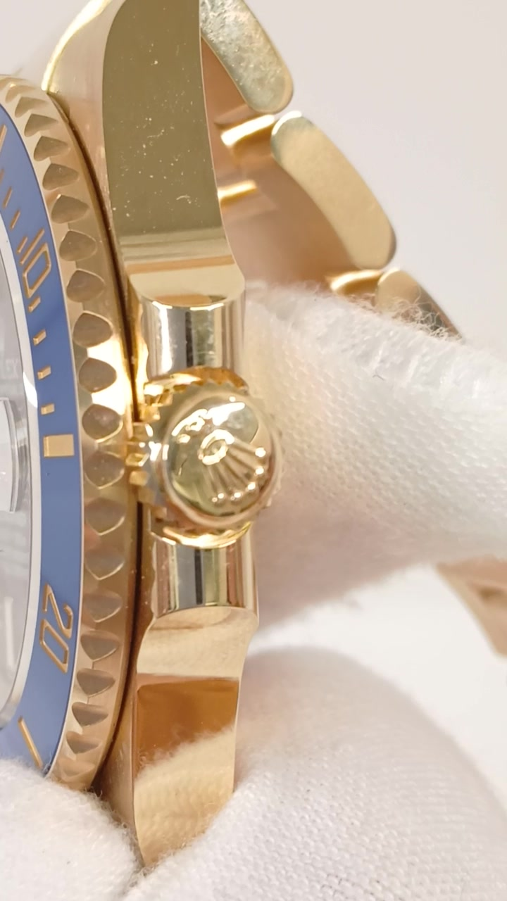 Rolex 126618LB stock 53023 Crown side from vendor video