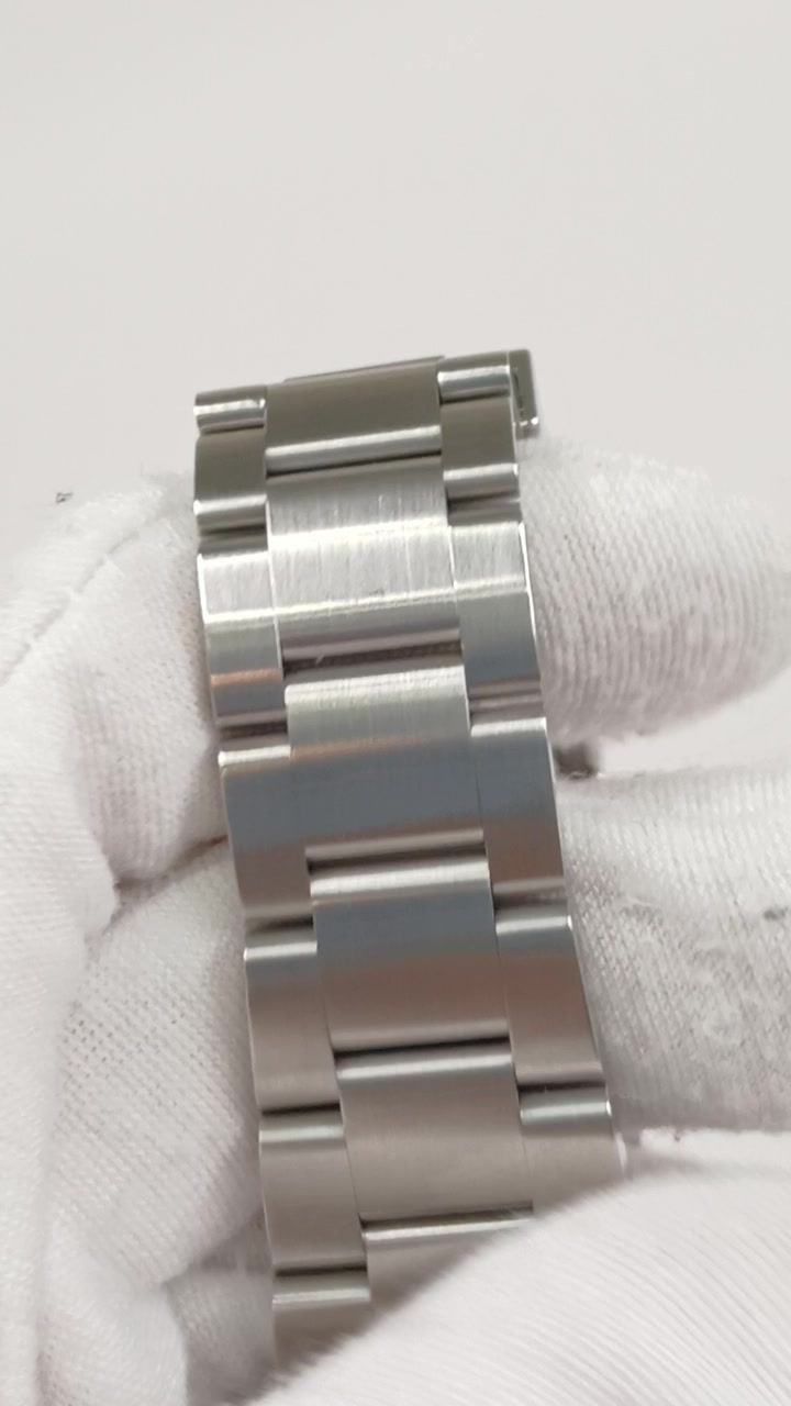Rolex 126660 stock 53139 Bracelet from vendor video