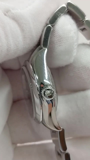 Rolex Oyster Perpetual Ref. 276200 stock 55324 Crown from vendor video