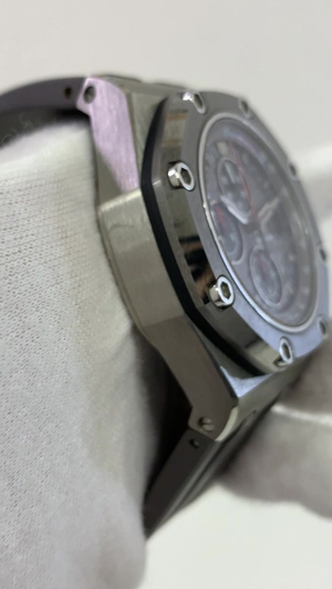 Audemars Piguet 55773 — Side profile view from vendor video