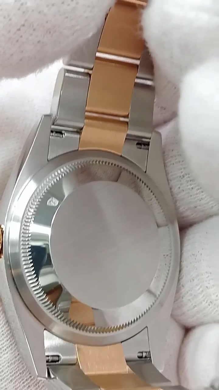 Rolex Datejust stock 58946 Caseback from vendor video