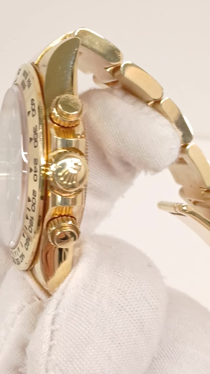 Rolex stock 58970 Crown and case side from vendor video