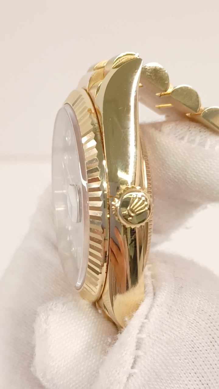 Rolex 128238 stock 59544 Crown side from vendor video