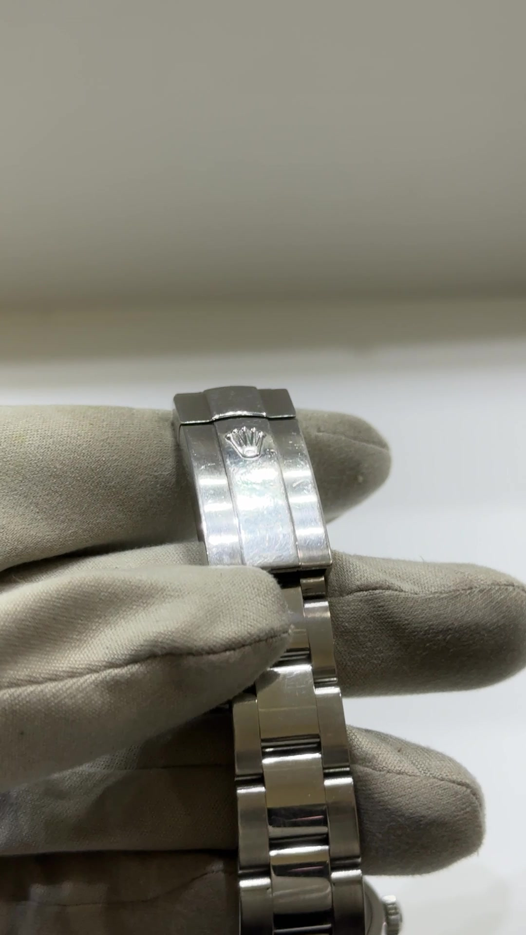 Rolex stock 62378 Clasp and bracelet from vendor video