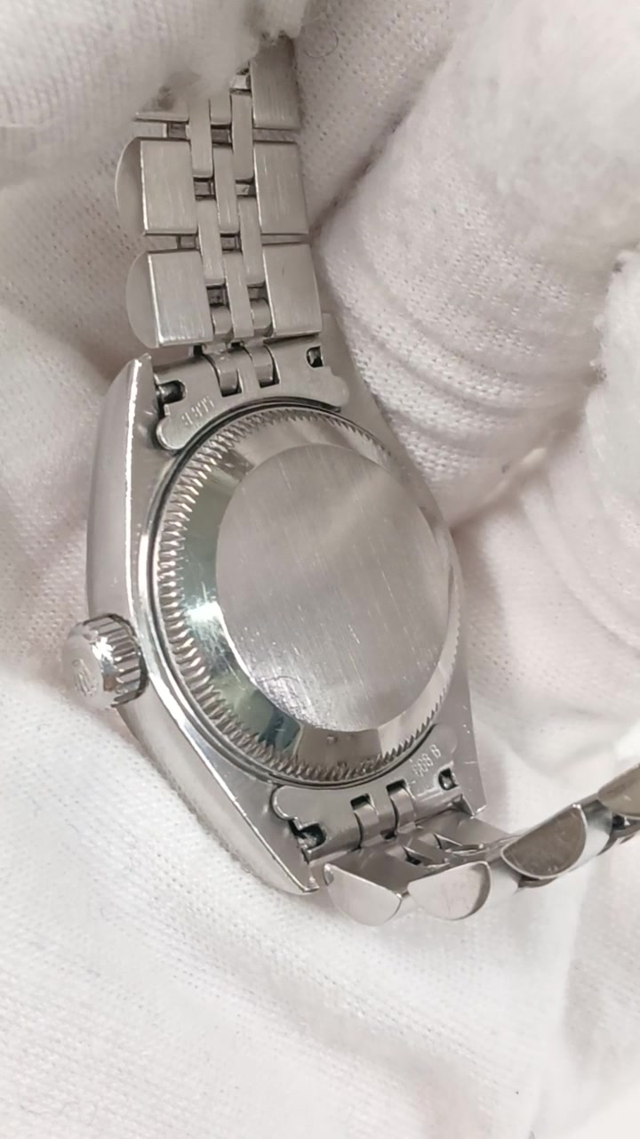 Rolex Datejust stock 63527 Caseback from vendor video