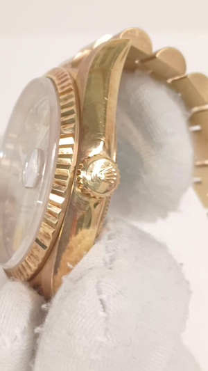 Rolex 18238 stock 64097 Crown side from vendor video