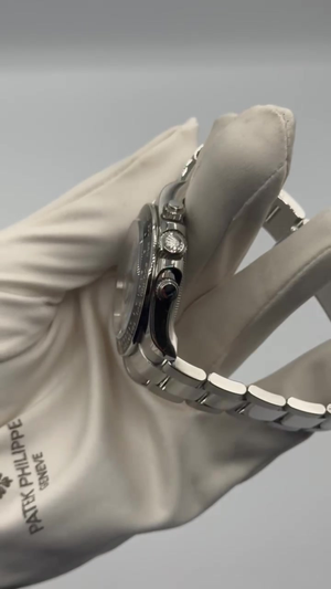 Rolex 126500LN stock 66085 Crown side from vendor video