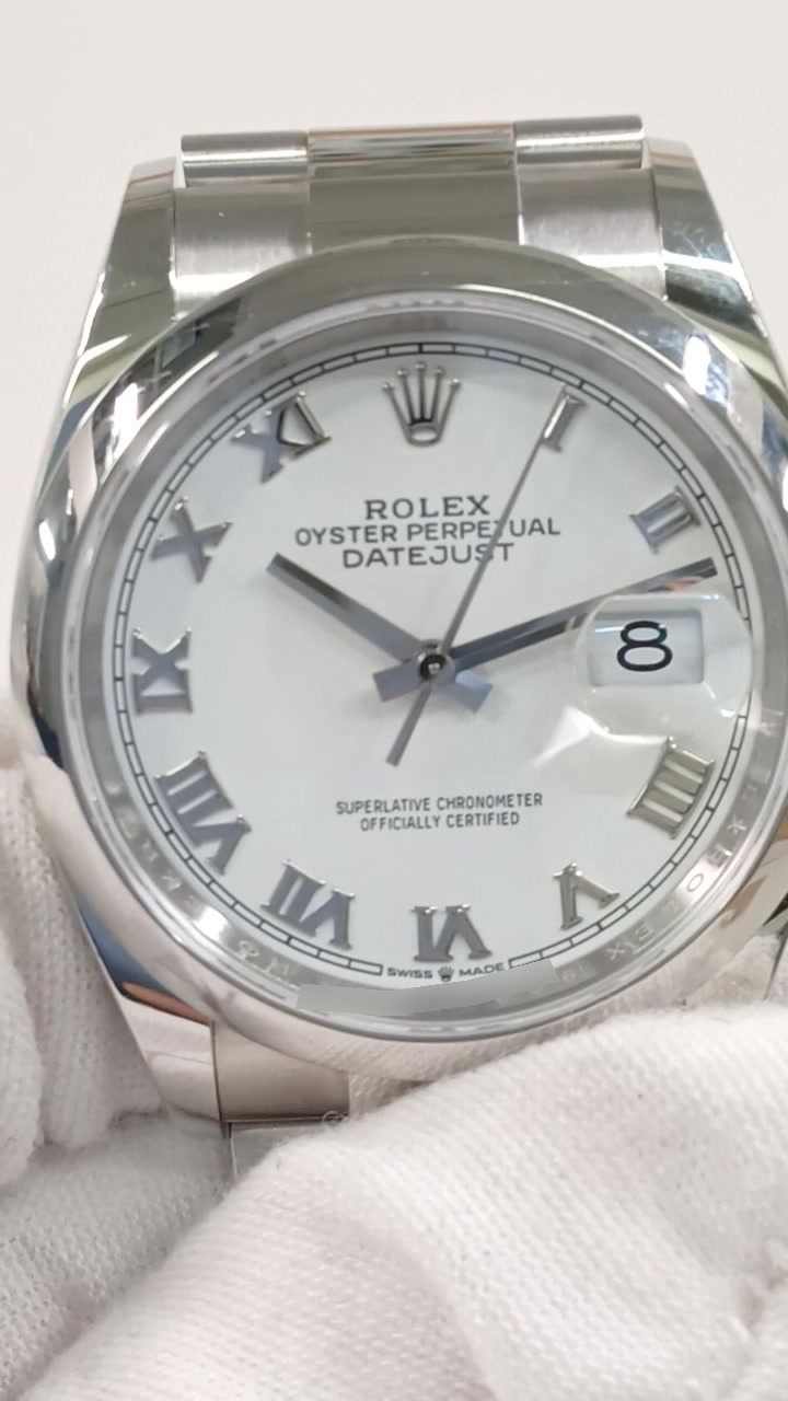 Rolex Datejust stock 66656 Front from vendor video