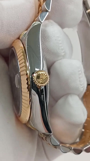 Rolex Sky-Dweller Ref. 336933 stock 67032 Crown from vendor video