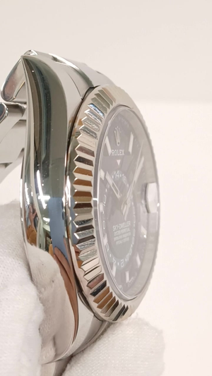 Rolex 326934 stock 68002 Side from vendor video