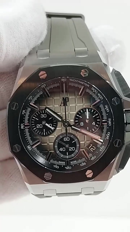 Audemars Piguet 68363 — Front view from vendor video