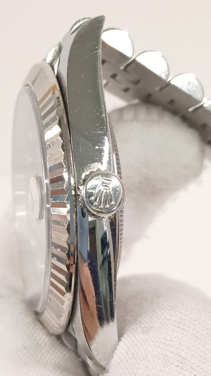 Rolex 126334G stock 73083 Crown side from vendor video