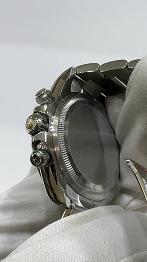 Rolex Daytona stock 76909 Caseback and crown from vendor video