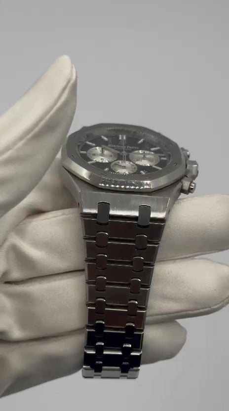 Audemars Piguet 78531 — Case profile view from vendor video